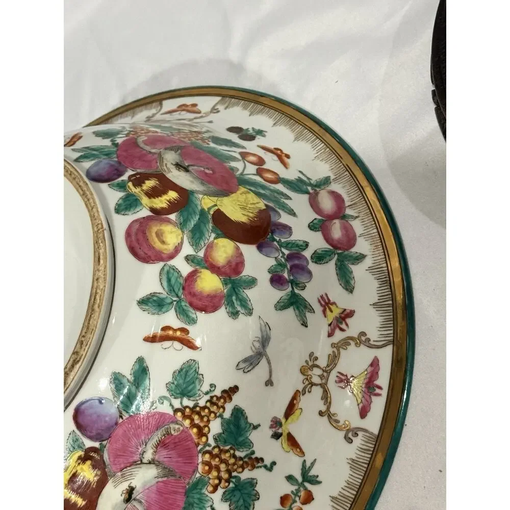 Large Chinese Famille Rose Decorative Porcelain Fruit & ButterflyBowl with Stand
